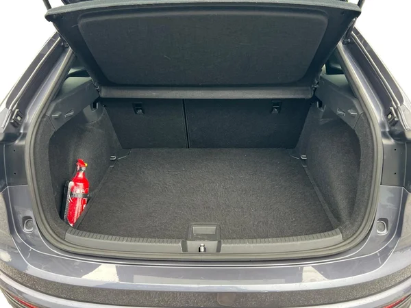 VOLKSWAGEN Taigo (2022) — foto 4 van 18
