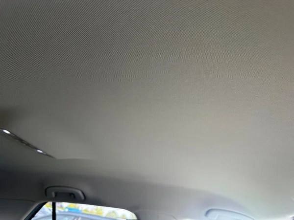 VOLKSWAGEN T-Roc (2021) — foto 16 van 24