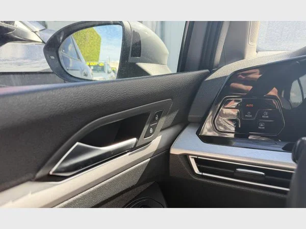 Volkswagen Golf VIII (2024) — foto 11 van 19