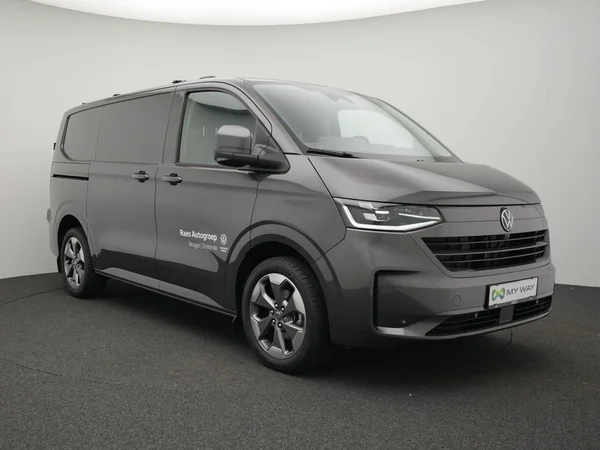VOLKSWAGEN Transporter T7 26 Fourgon Swb Dsl (2026) — foto 12 van 27