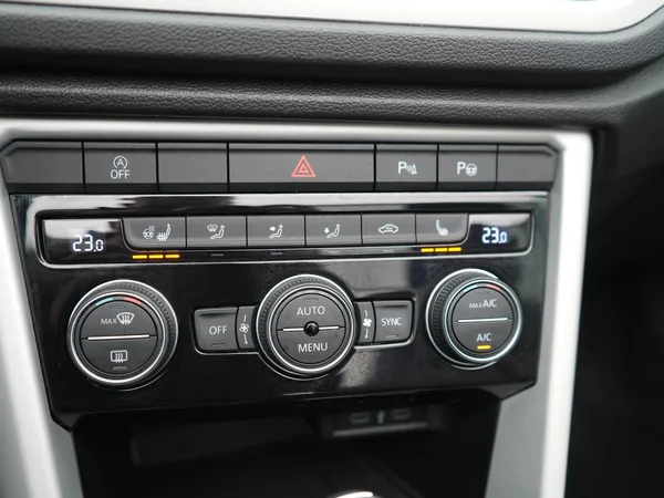 VOLKSWAGEN T-Roc Cabriolet (2021) — foto 14 van 28
