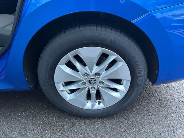 SKODA Octavia Combi (2021) — foto 15 van 23