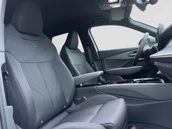AUDI Q3 SUV e-hybrid (PHEV) (2025) — foto 6 van 26