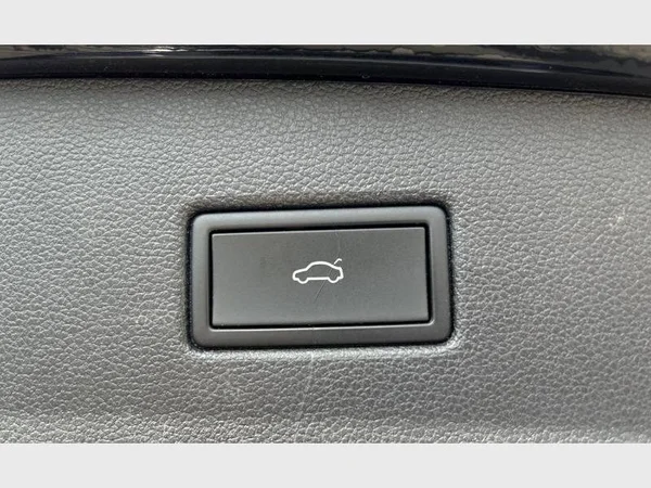 Volkswagen Tiguan (2022) — foto 5 van 30