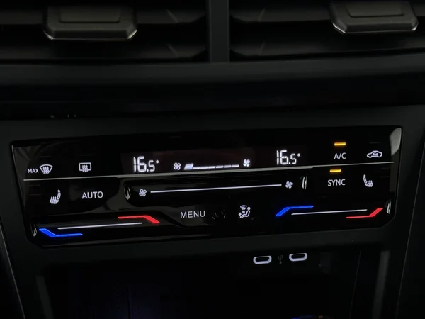 VOLKSWAGEN Polo GTI (2025) — foto 17 van 29