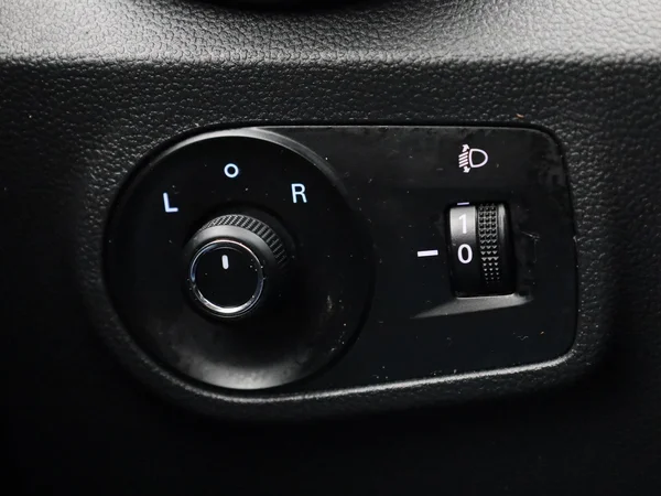 MG ZS EV (2021) — foto 13 van 37