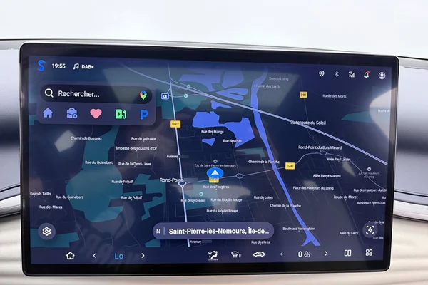 BYD Atto 3 (2023) — foto 32 van 45