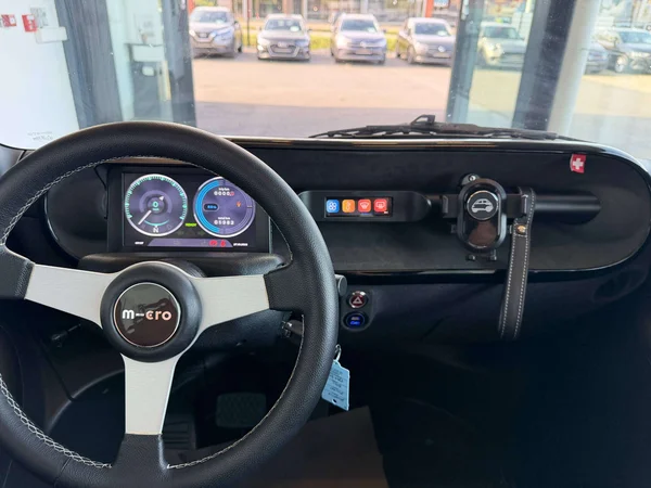 Micro Microlino (2023) — foto 10 van 19