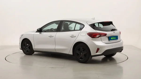 Ford Focus (2022) — foto 19 van 25
