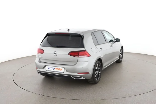 Volkswagen Golf Vii (2020) — foto 12 van 16