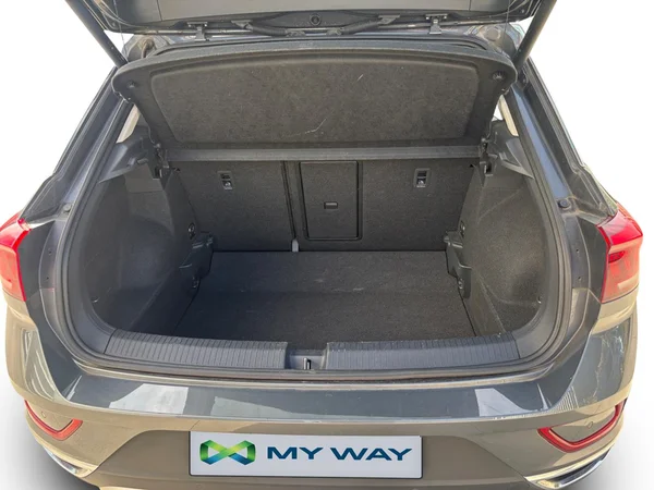 VOLKSWAGEN T-Roc (2022) — foto 11 van 22
