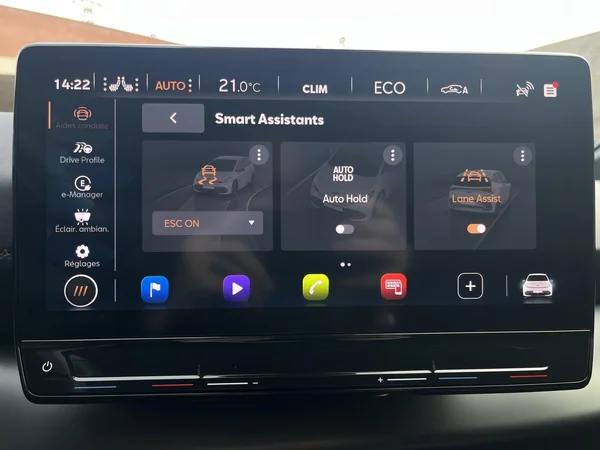 CUPRA Born (2024) — foto 16 van 30