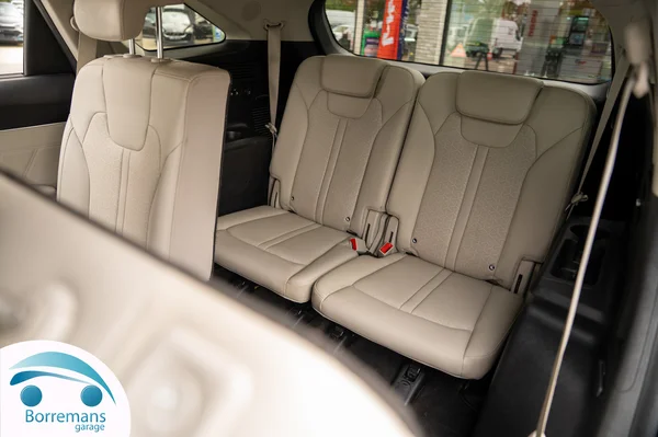 Kia Sorento (2021) — foto 19 van 131
