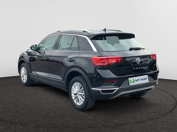 VOLKSWAGEN T-Roc (2020) — foto 16 van 25