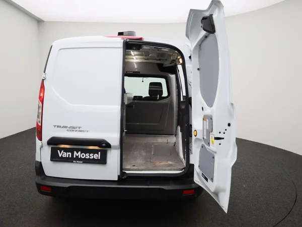 Ford Transit Connect (2020) — foto 27 van 45