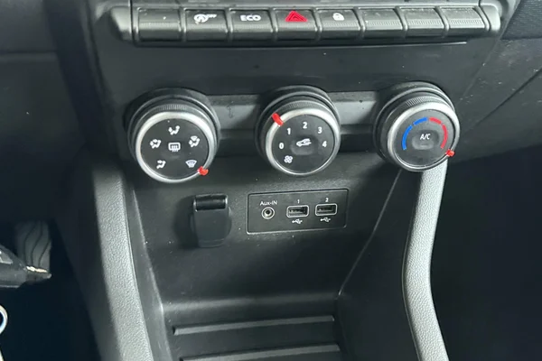 Renault Clio V (2022) — foto 11 van 31