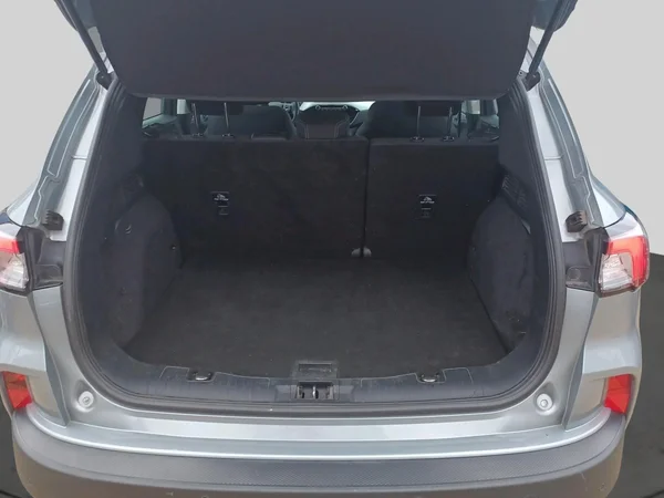 Ford Kuga (2021) — foto 13 van 15