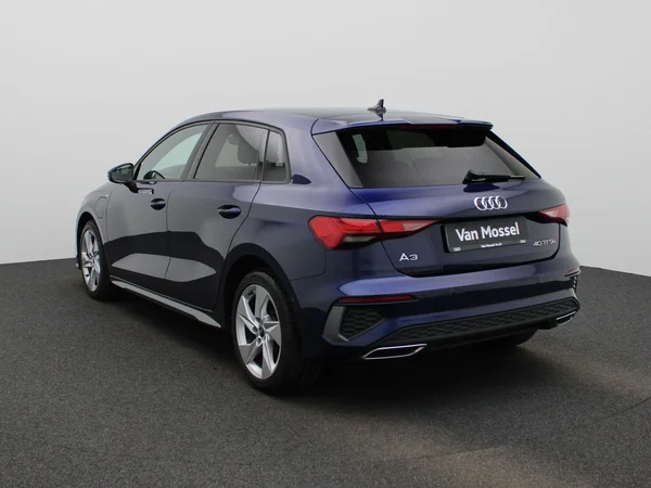 Audi A3 (2021) — foto 12 van 38