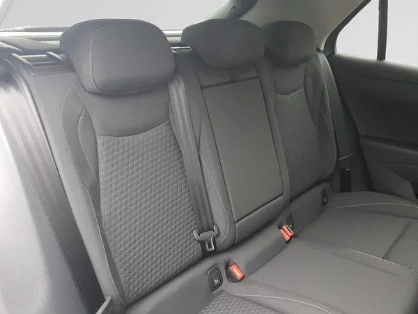 VOLKSWAGEN T-Roc (2026) — foto 2 van 12