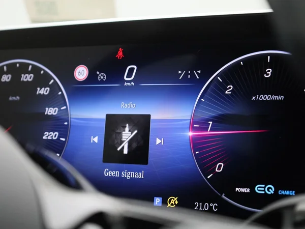 Mercedes-Benz C-Klasse (2022) — foto 15 van 43