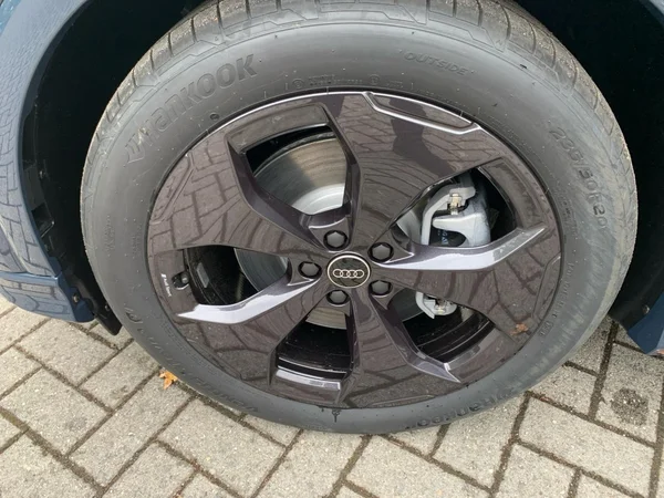AUDI Q4 e-tron (2026) — foto 3 van 18