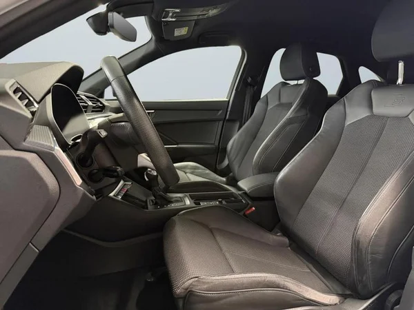 AUDI Q3 Sportback (2020) — foto 29 van 29