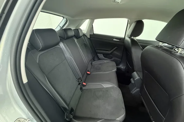 Volkswagen Polo (2023) — foto 4 van 25
