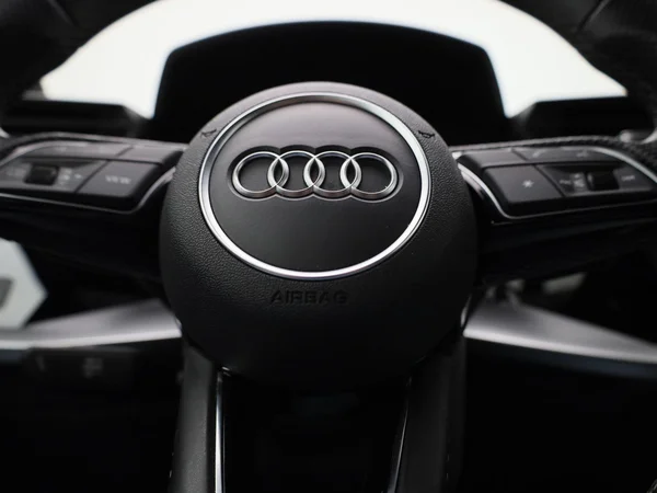 Audi A3 (2021) — foto 25 van 46