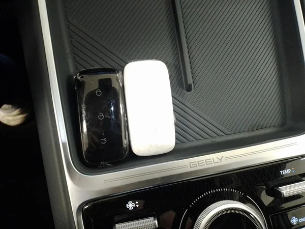 GEELY Starray EM-i (PHEV) (2026) — foto 22 van 22