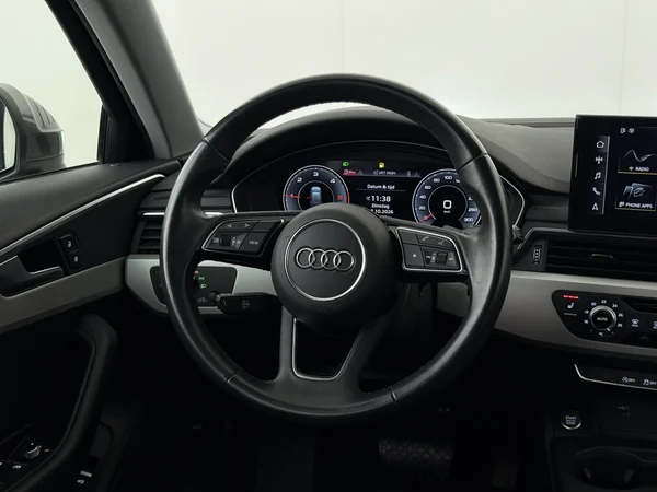 AUDI A4 (2021) — foto 14 van 30