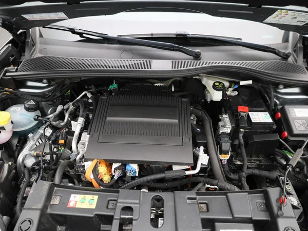 Jeep Avenger (2024) — foto 36 van 42