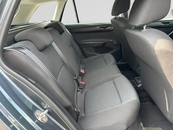 SKODA Fabia SW (2020) — foto 8 van 18