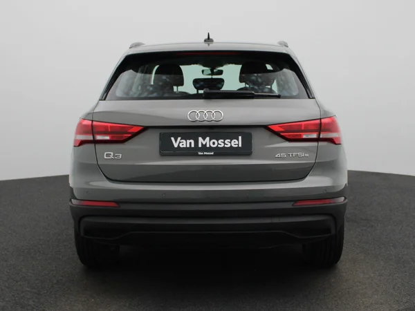 Audi Q3 (2022) — foto 41 van 45