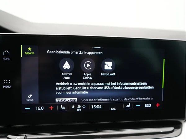 SKODA Octavia SW PHEV (2021) — foto 24 van 30