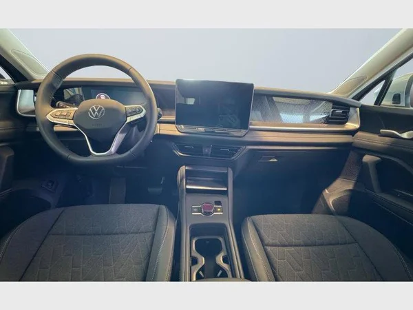 VOLKSWAGEN Tayron (2026) — foto 2 van 18