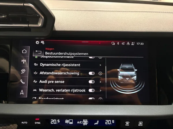 AUDI A3 Sportback PHEV (2025) — foto 4 van 16