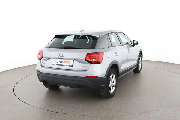 Audi Q2 (2018) — foto 12 van 16