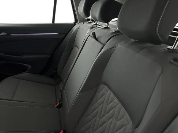 VOLKSWAGEN Golf VIII SW (2024) — foto 15 van 24