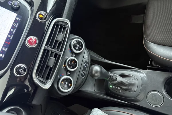 Fiat 500x (2020) — foto 9 van 31