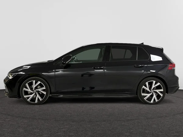 VOLKSWAGEN Golf VIII (2024) — foto 12 van 15