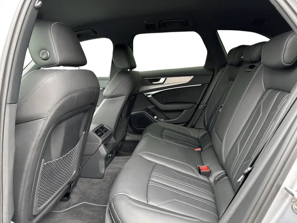 AUDI A6 Avant (2023) — foto 3 van 16