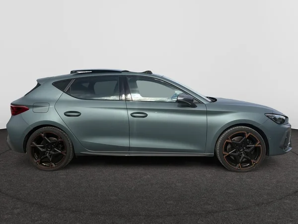 CUPRA Leon e-Hybrid (PHEV) (2025) — foto 20 van 23