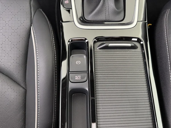 KIA Ceed SW (2023) — foto 7 van 31