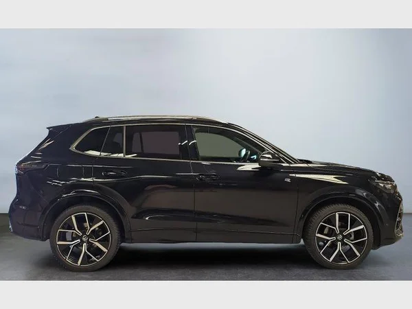Volkswagen Tiguan (2024) — foto 25 van 30