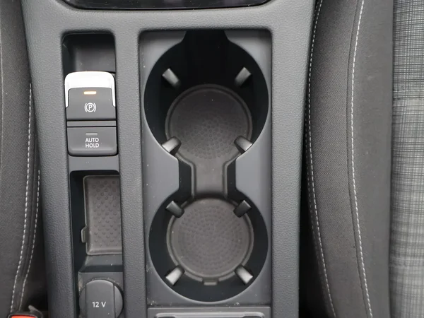 Volkswagen Passat (2020) — foto 21 van 33