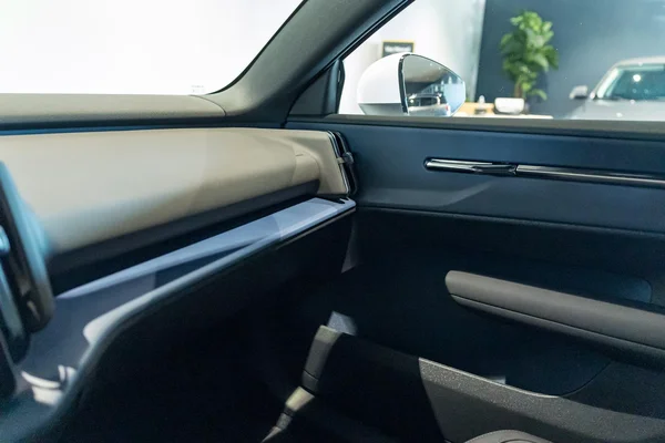 Volvo EX30 (2024) — foto 25 van 31
