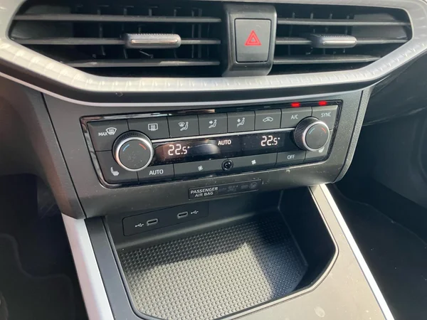 SEAT Arona (2024) — foto 11 van 25