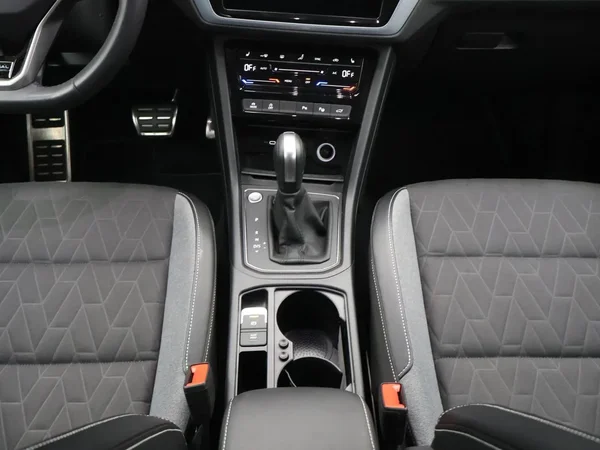 Volkswagen Touran (2025) — foto 7 van 31