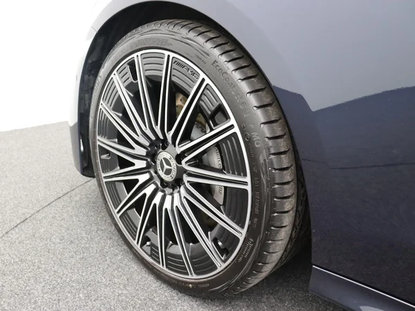 Mercedes-Benz E-Klasse (2024) — foto 20 van 22