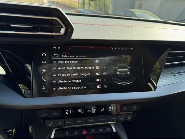 AUDI A3 Sportback (2025) — foto 4 van 16